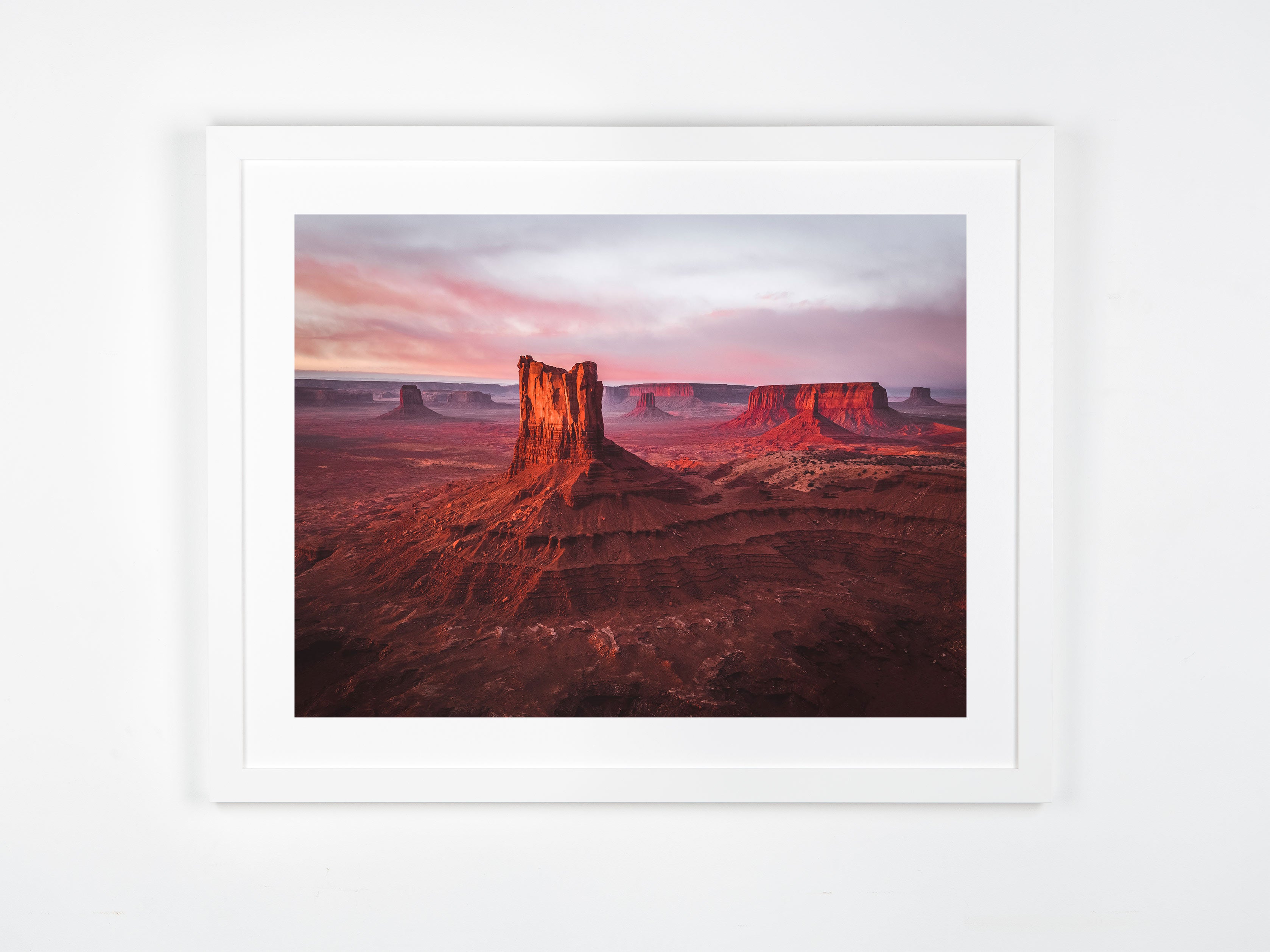 SW0658 - Monument Valley – Salty Wings